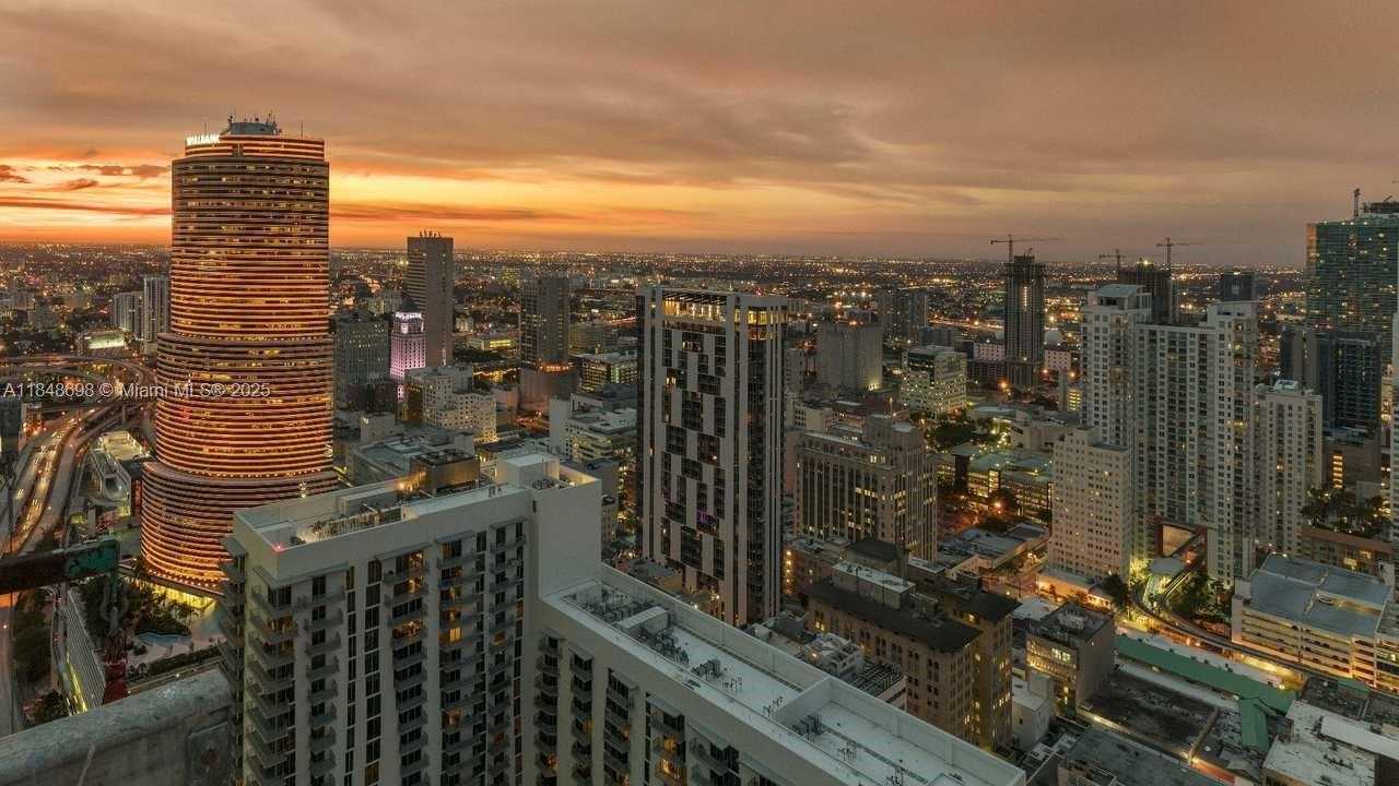Small Image of 340 SOUTH EAST 3RD ST #1203, Miami Number 15