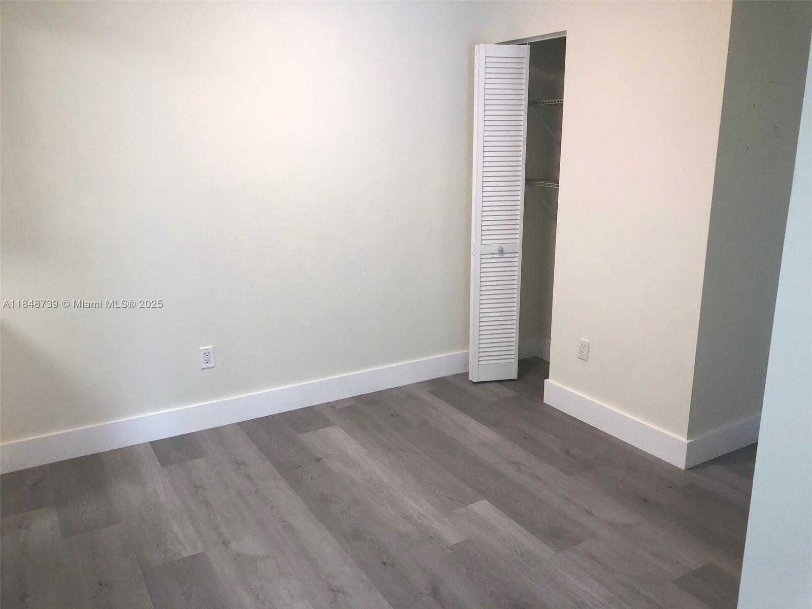 Small Image of 10748 NORTH KENDALL DR #N-20, Miami Number 10