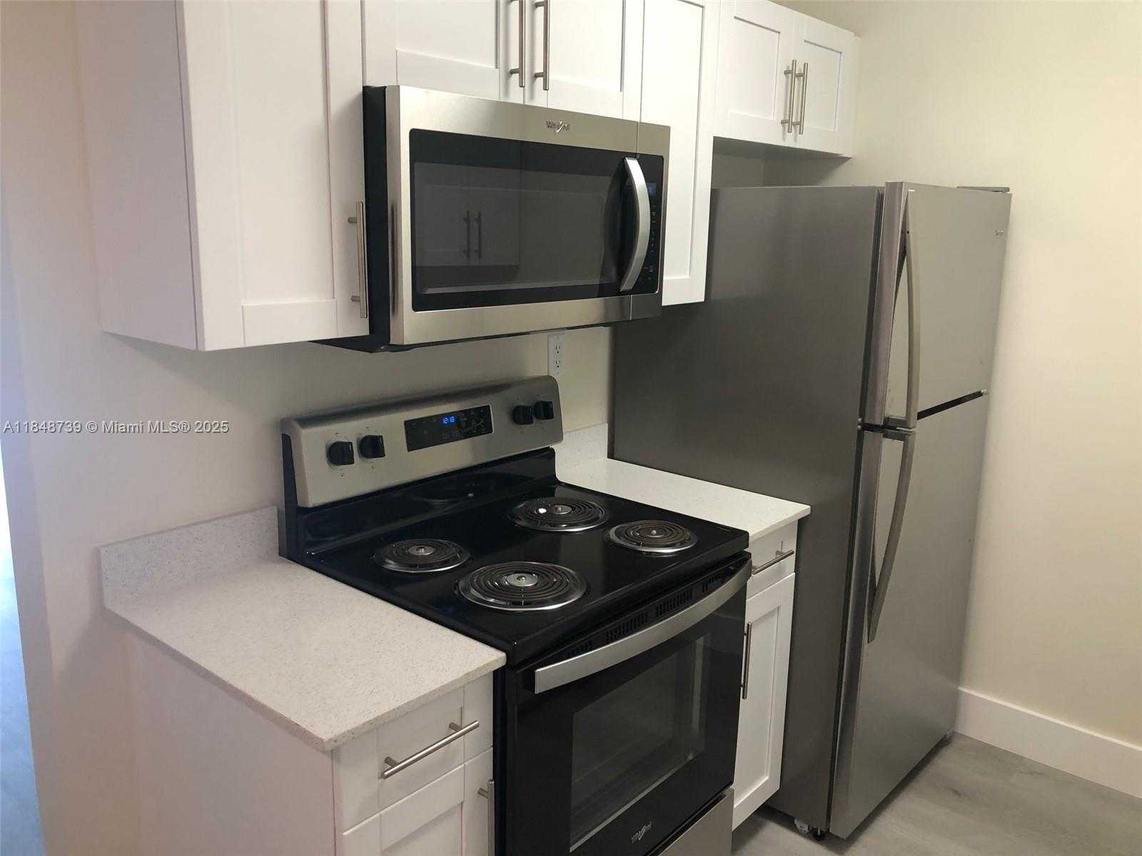 Small Image of 10748 NORTH KENDALL DR #N-20, Miami Number 3