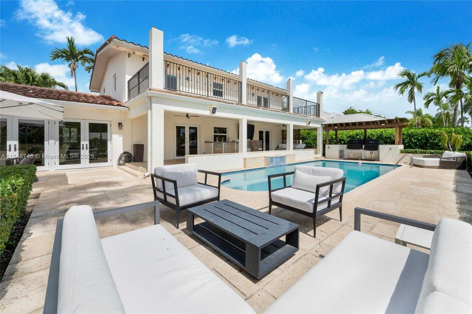 Small Image of 13035 NEVADA ST, Coral Gables Number 14