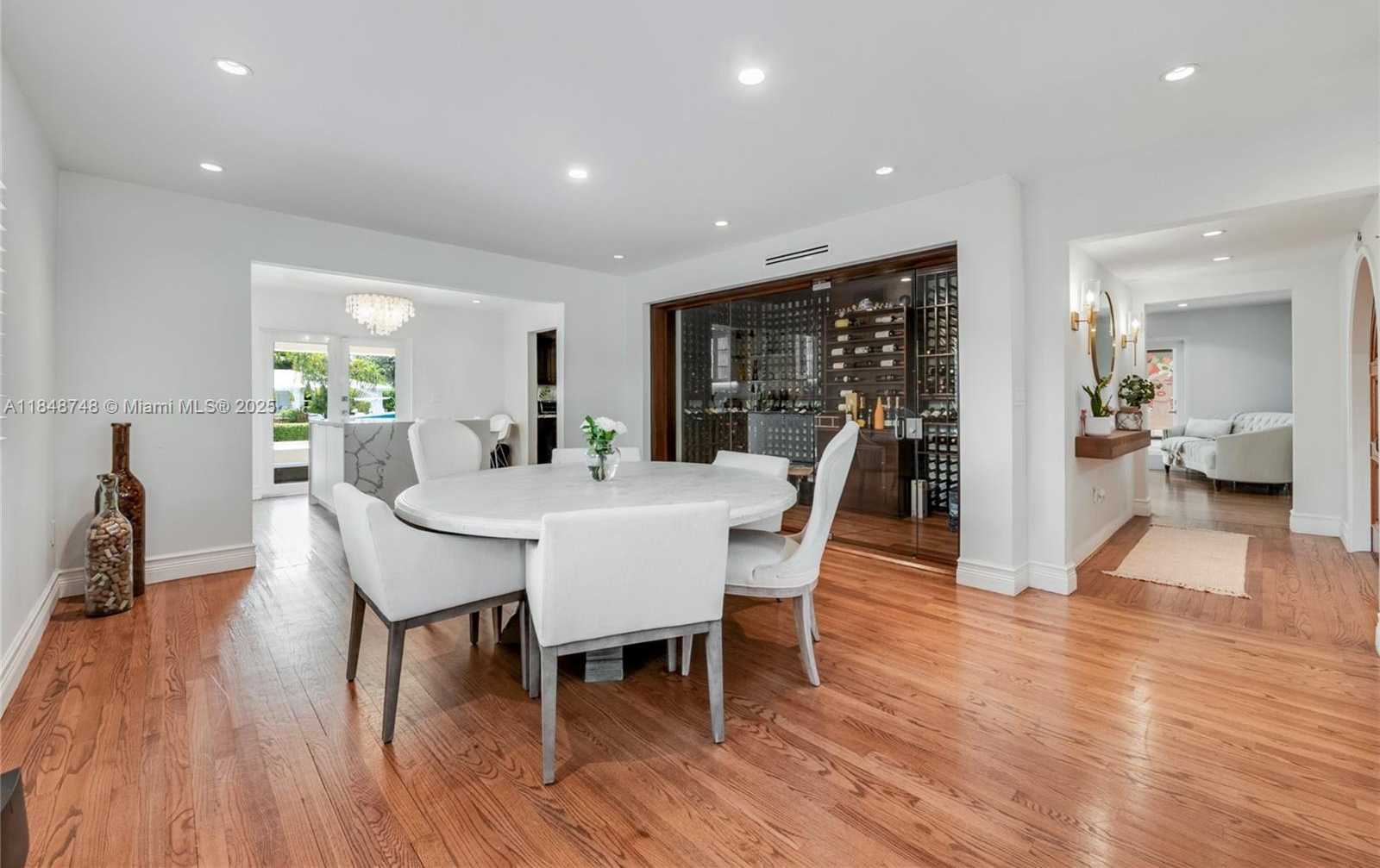 Small Image of 13035 NEVADA ST, Coral Gables Number 2