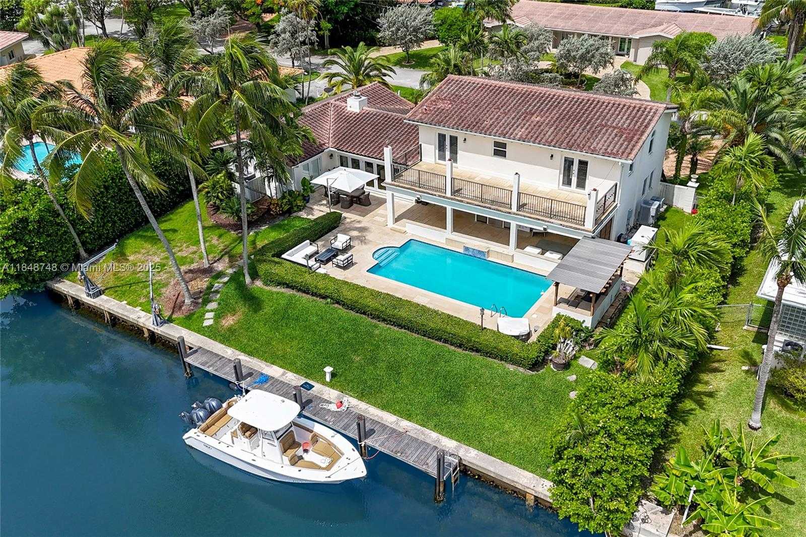 Small Image of 13035 NEVADA ST, Coral Gables Number 20