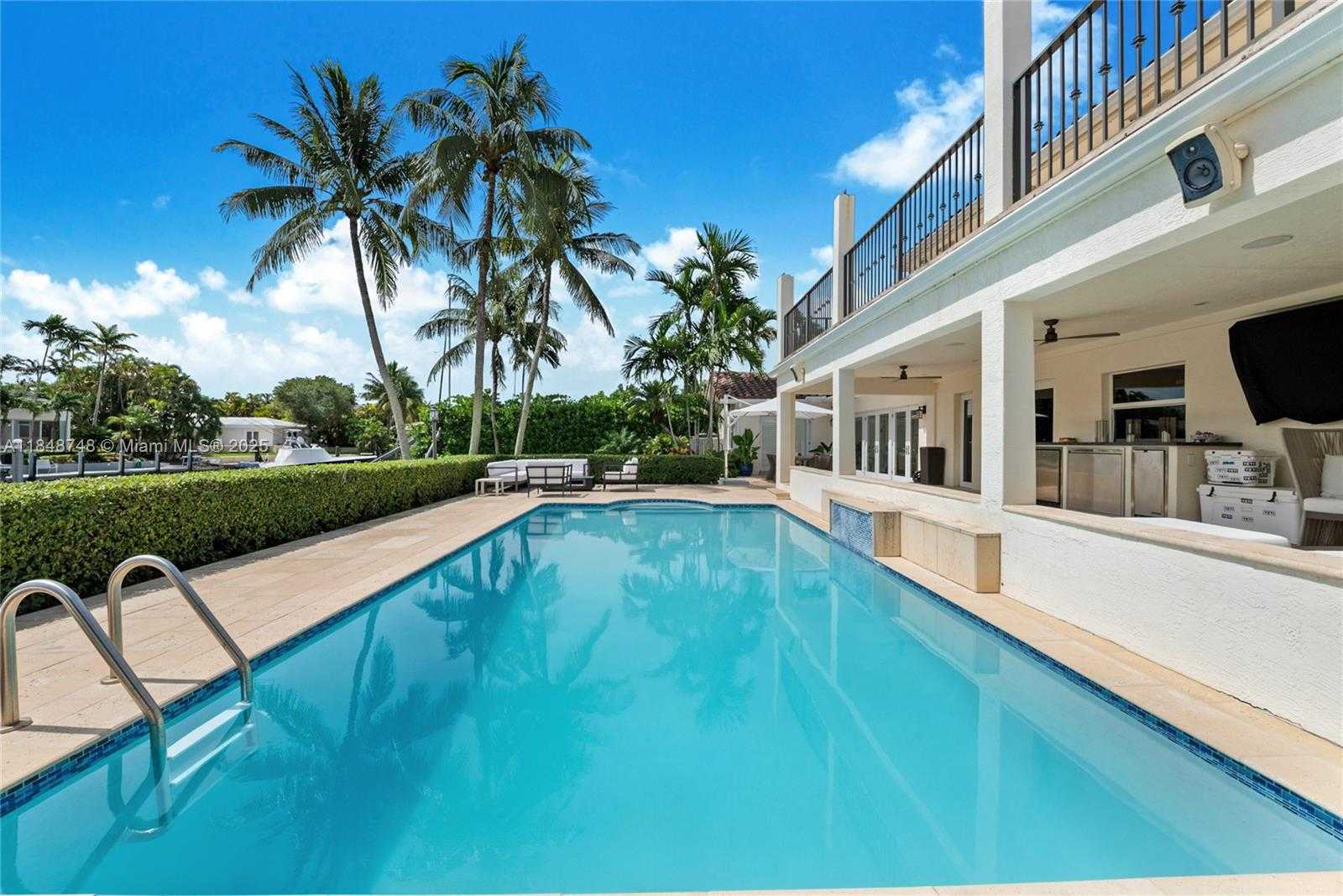 Small Image of 13035 NEVADA ST, Coral Gables Number 21