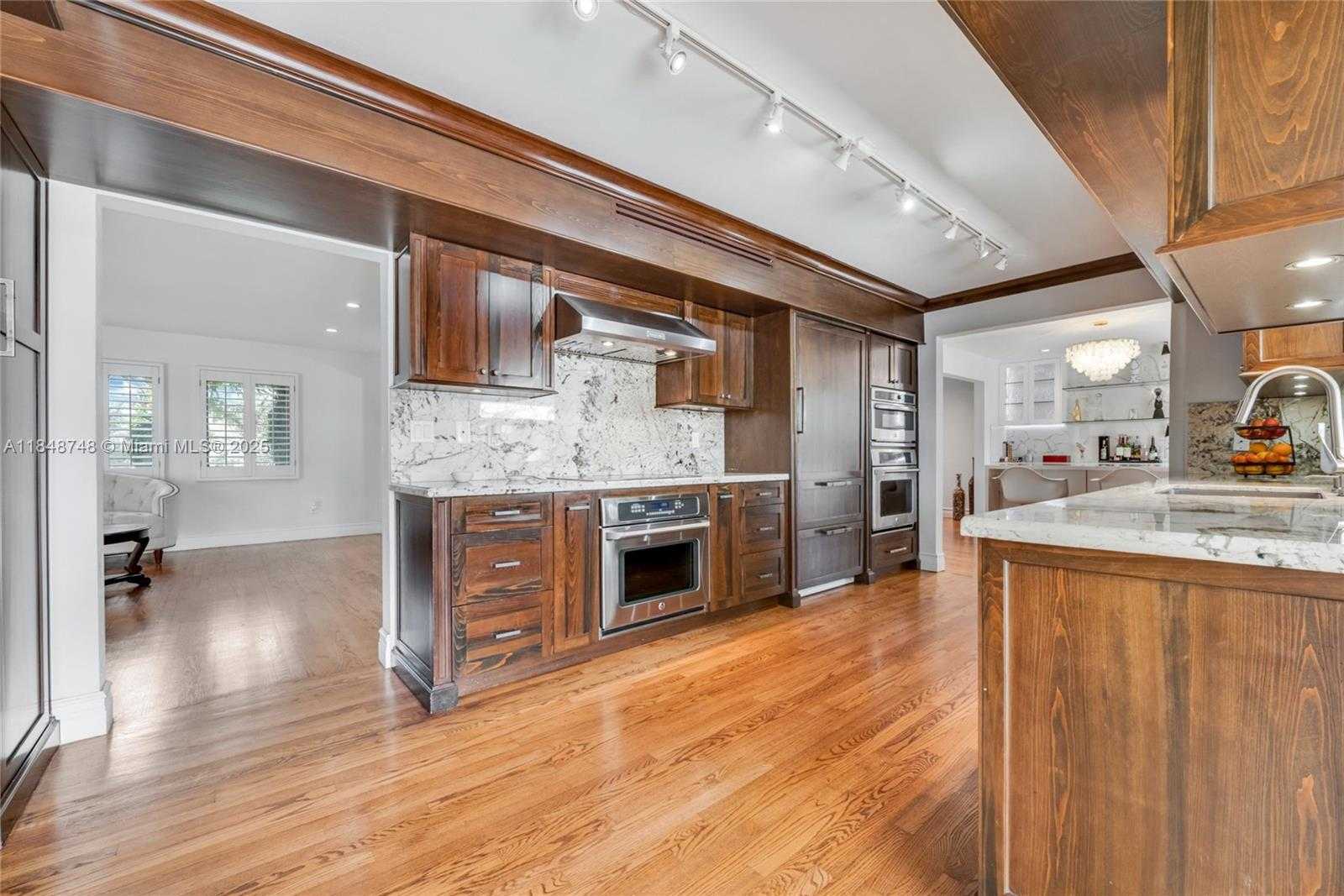 Small Image of 13035 NEVADA ST, Coral Gables Number 7