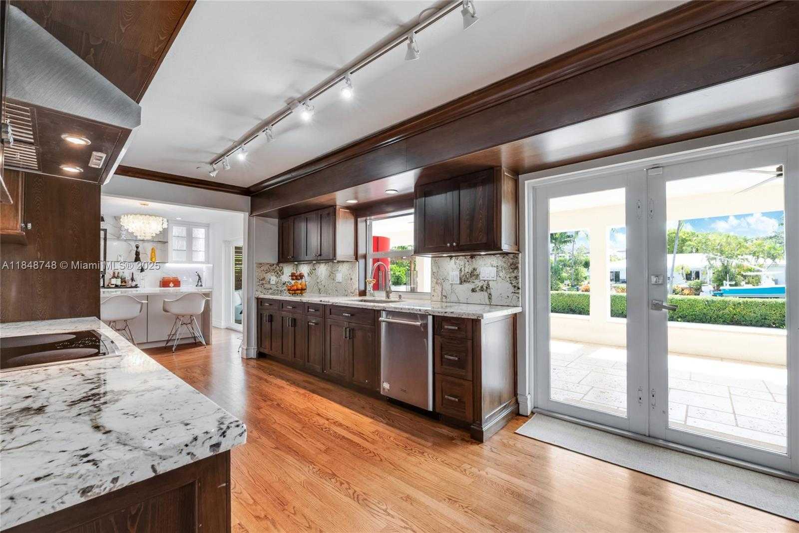 Small Image of 13035 NEVADA ST, Coral Gables Number 8