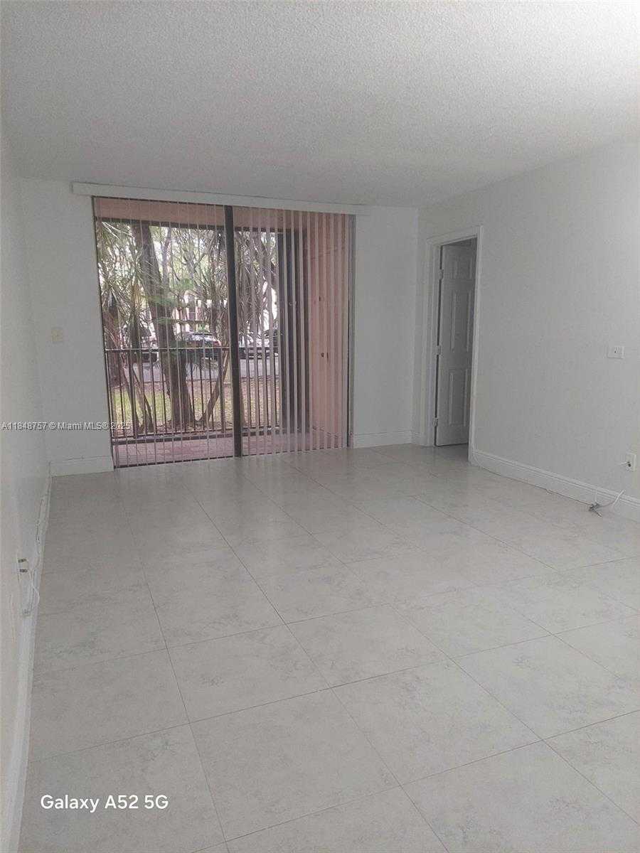 Small Image of 14421 NORTH KENDALL DR #108M, Miami Number 7