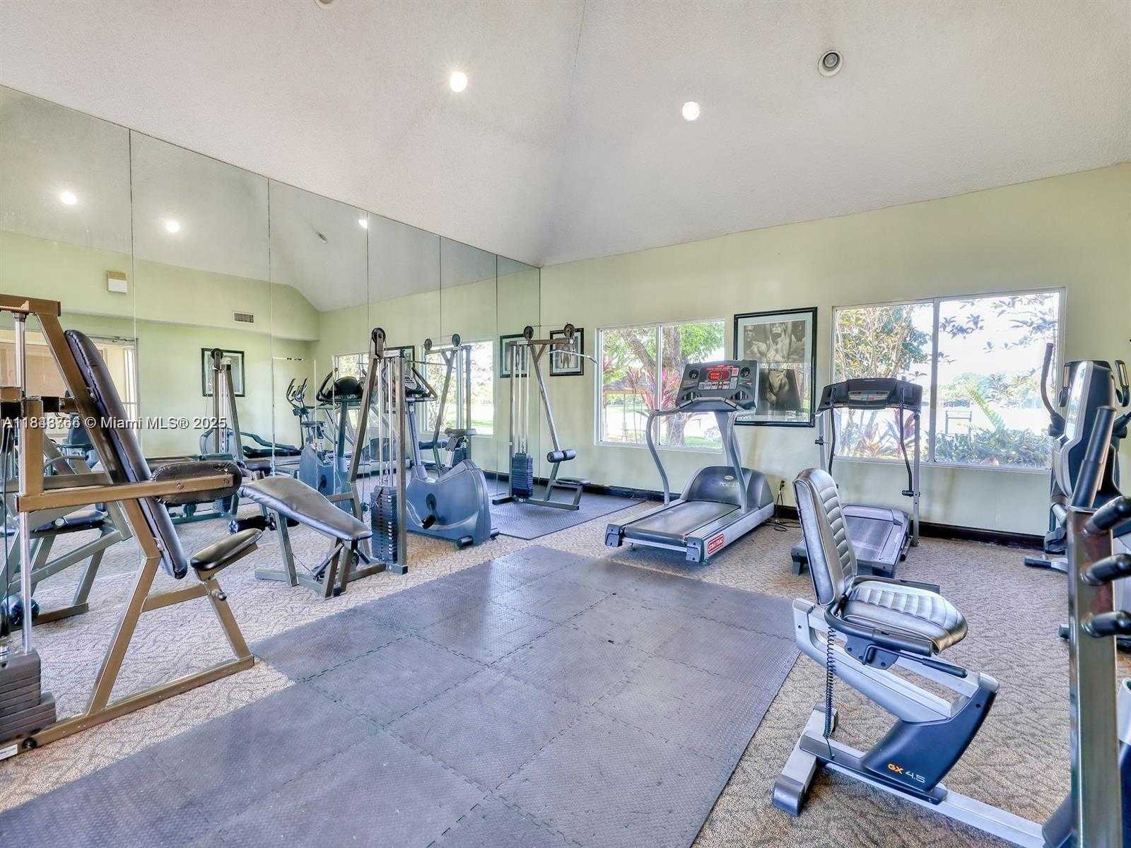 Small Image of 15340 SOUTH WEST 106TH TER #801, Miami Number 14