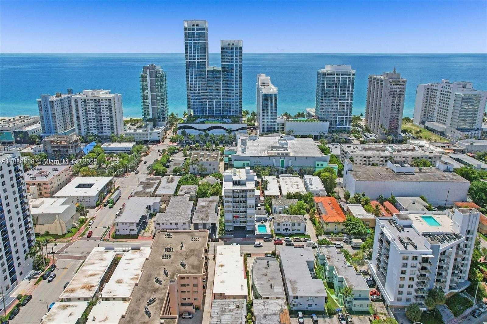 Small Image of 6860 Abbott Ave, Miami Beach, FL 33141, USA Number 27