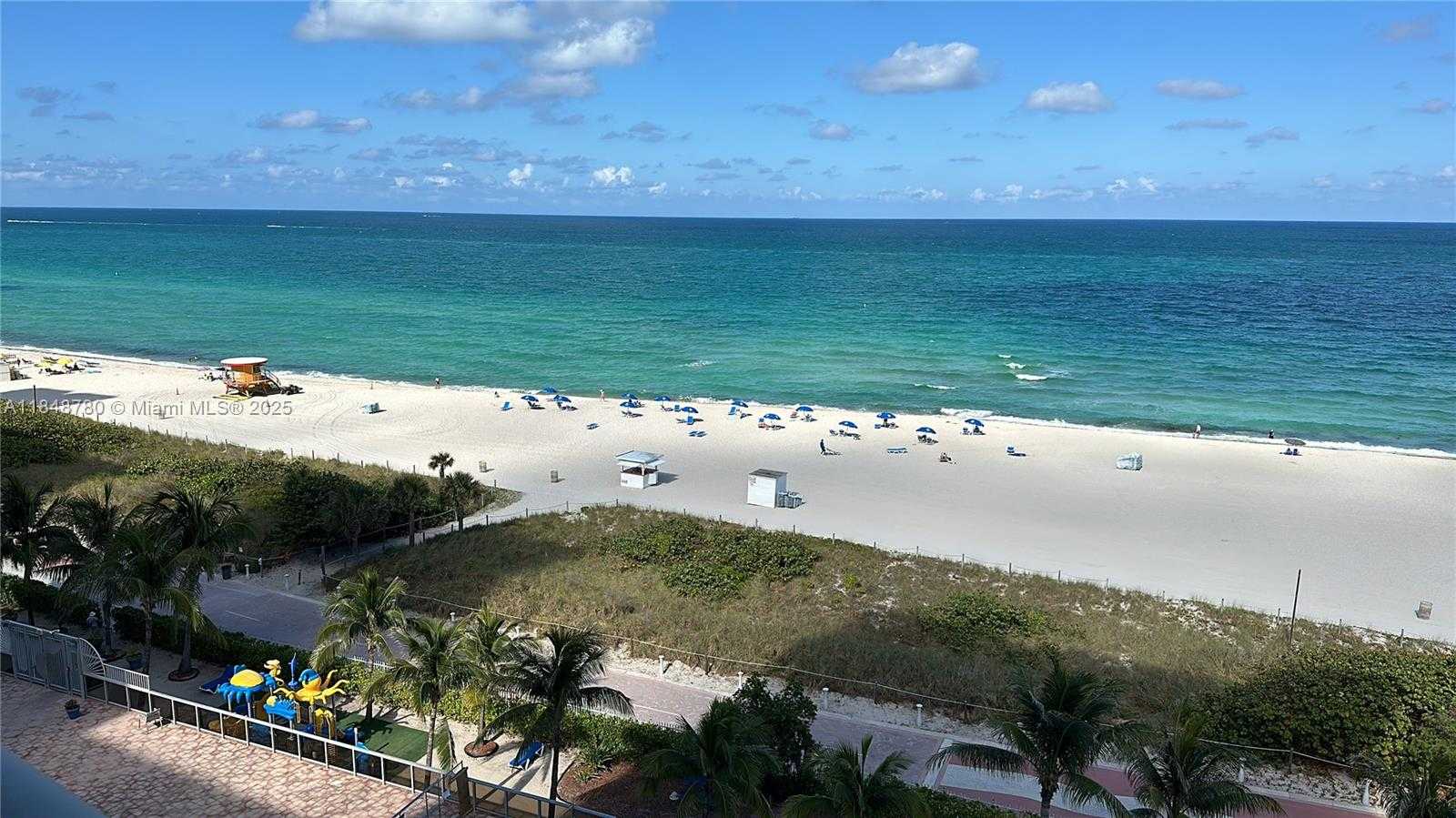 Small Image of 6039 COLLINS AVE #826, Miami Beach Number 31