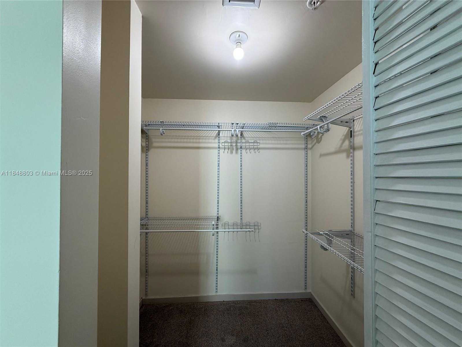 Small Image of 300 SOUTH BISCAYNE BLVD #T-1805, Miami Number 19