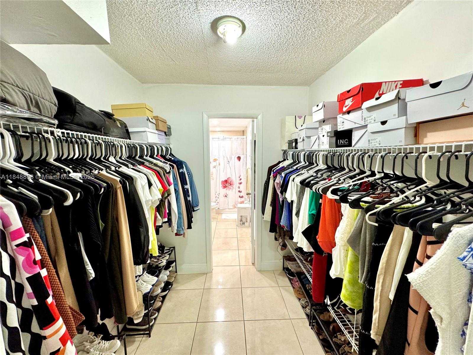 Small Image of 9357 FONTAINEBLEAU BLVD #D311, Miami Number 18