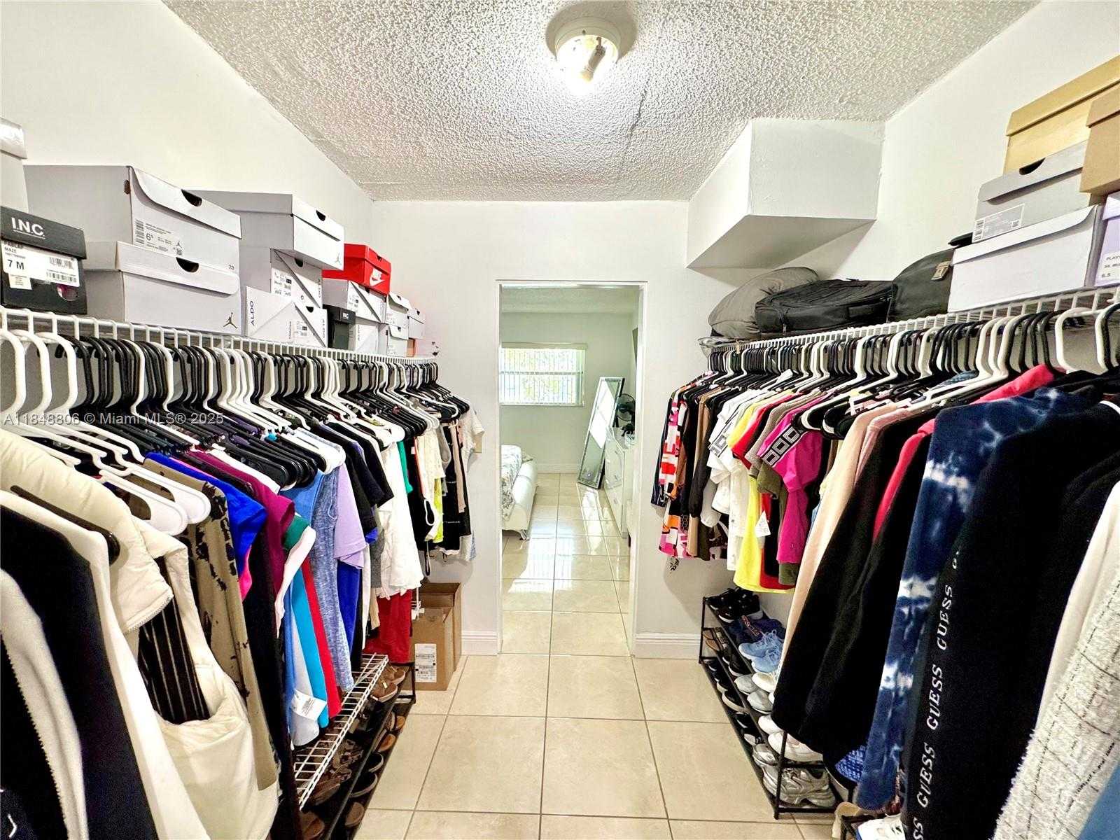 Small Image of 9357 FONTAINEBLEAU BLVD #D311, Miami Number 19