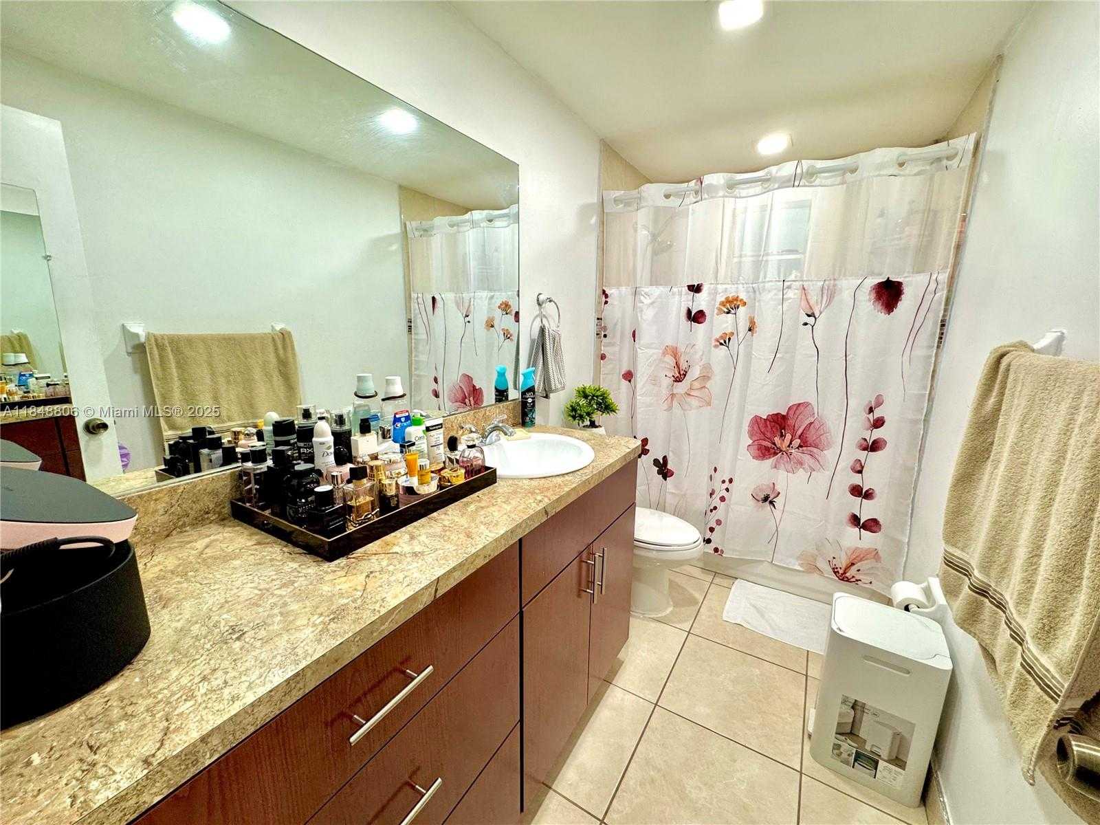 Small Image of 9357 FONTAINEBLEAU BLVD #D311, Miami Number 20