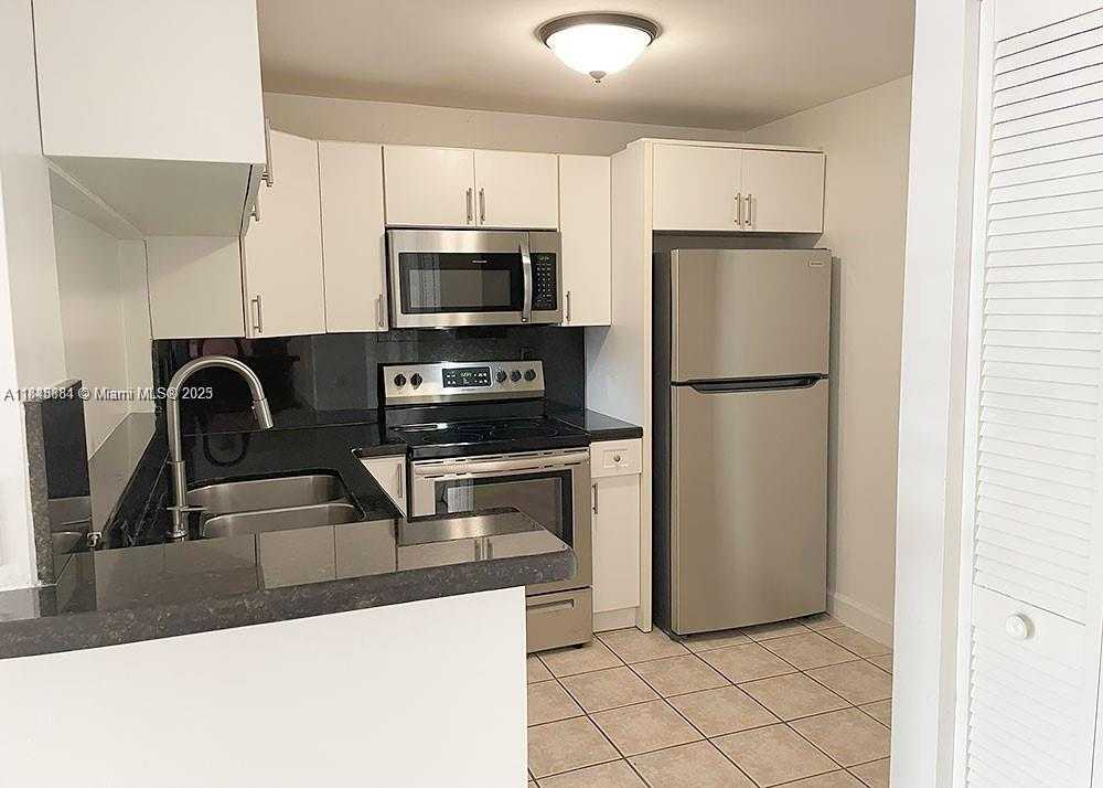 Small Image of 3611 SOUTH WEST 117TH AVE #10-206, Miami Number 3