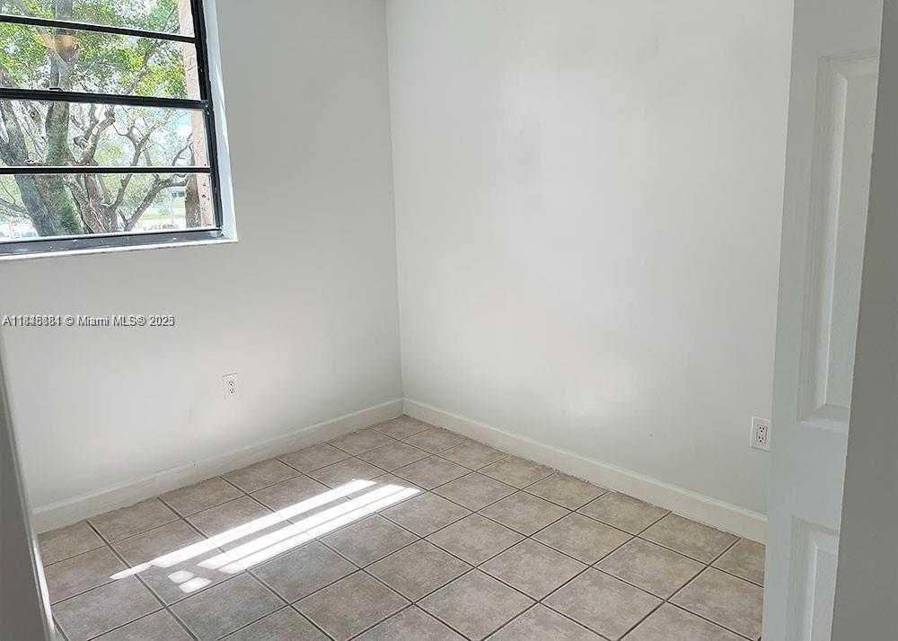 Small Image of 3611 SOUTH WEST 117TH AVE #10-206, Miami Number 7
