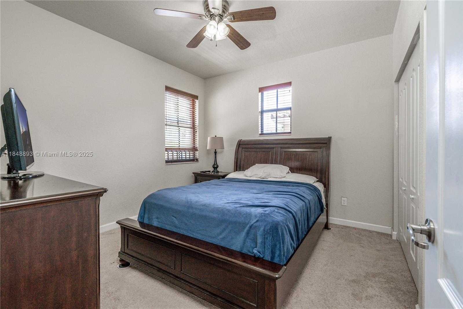 Small Image of 8435 LAKEVIEW TRL, Parkland Number 12
