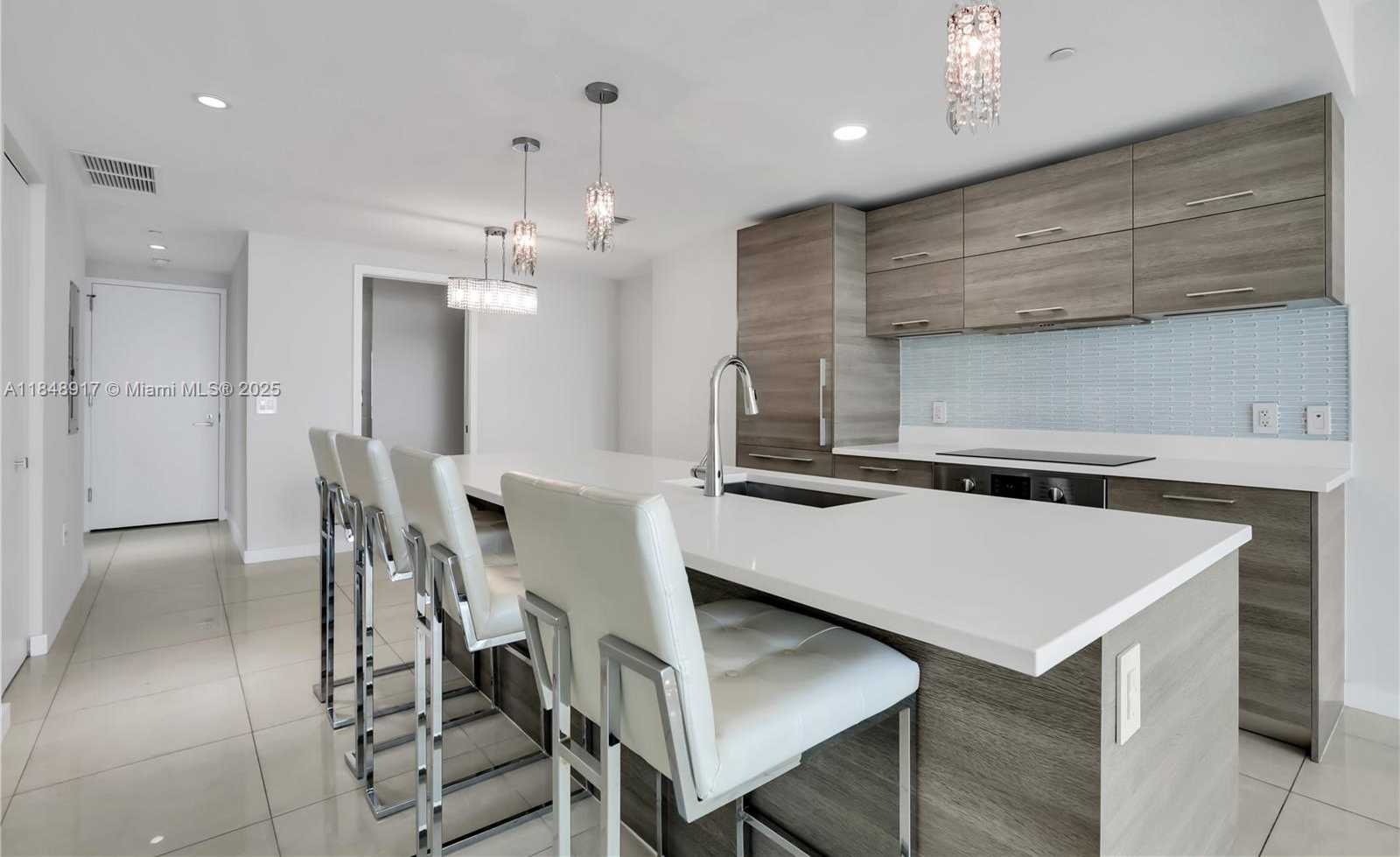 Small Image of 650 NORTH EAST 32ND ST #2604, Miami Number 3