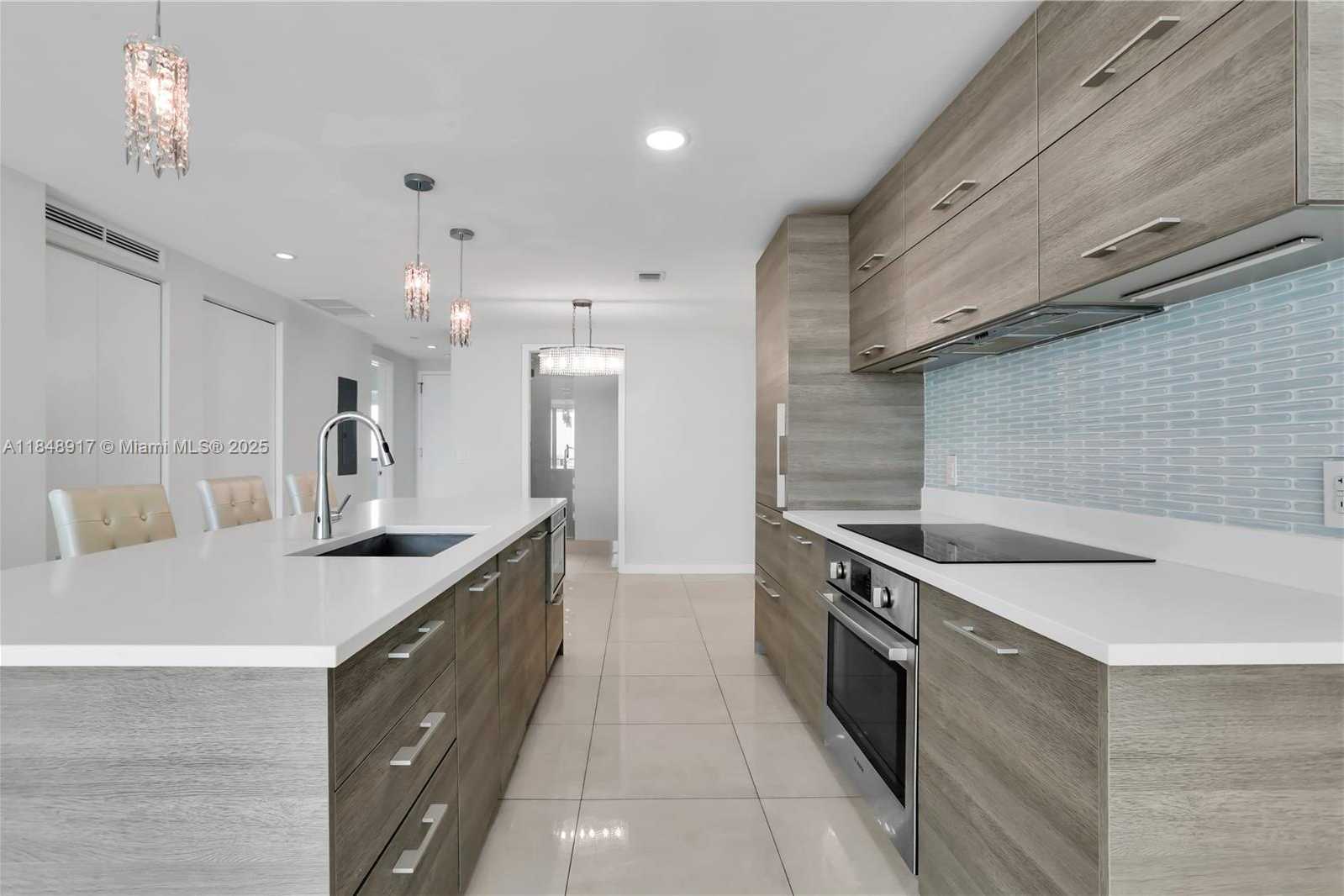 Small Image of 650 NORTH EAST 32ND ST #2604, Miami Number 7