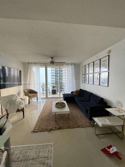 Small Image of 2080 SOUTH OCEAN DR #1207, Hallandale Beach Number 5