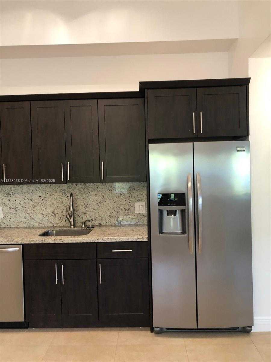Small Image of 2268 SOUTH WEST 8TH #1, Miami Number 4