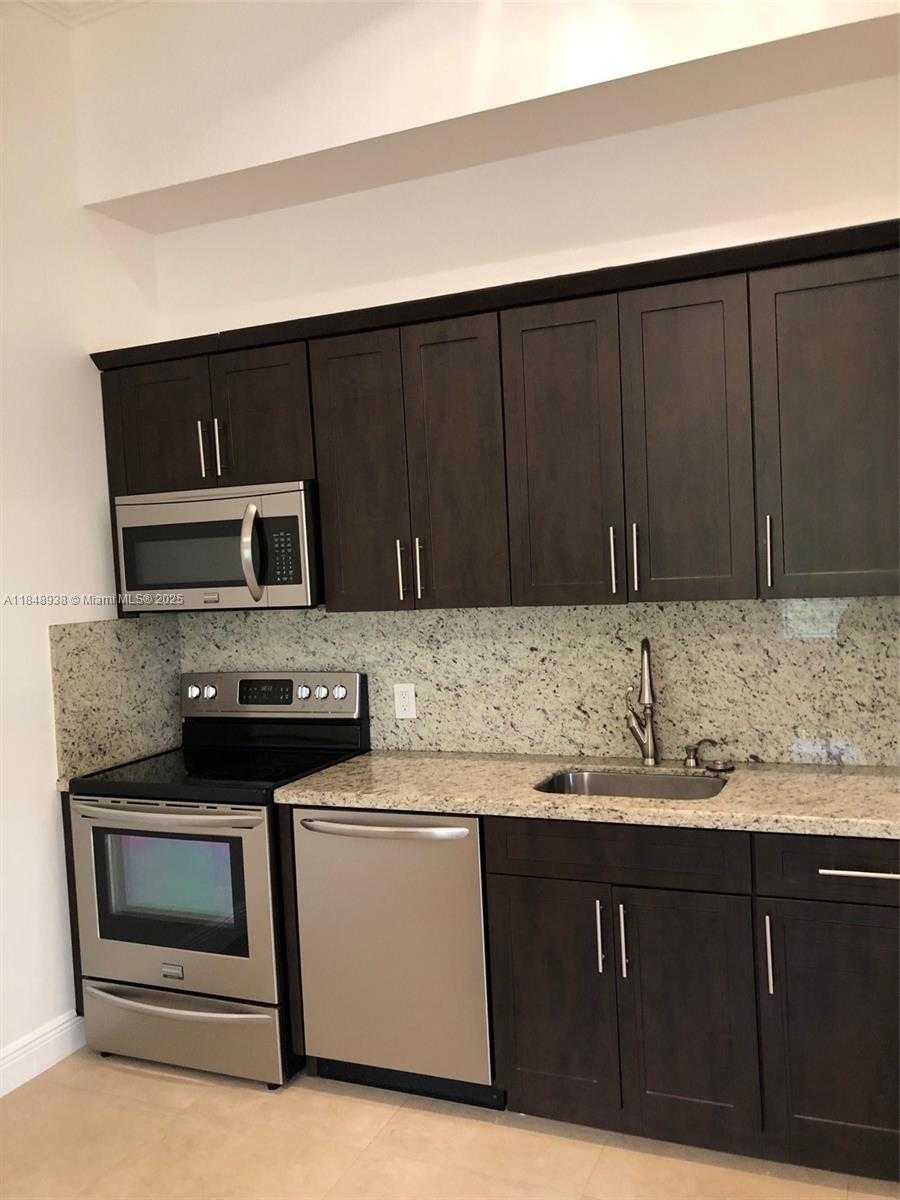 Small Image of 2268 SOUTH WEST 8TH #1, Miami Number 5