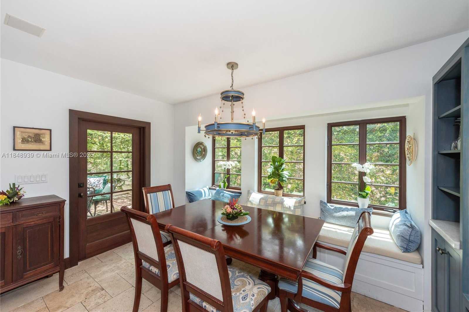 Small Image of 3621 VISCAYA CT, Coral Gables Number 7