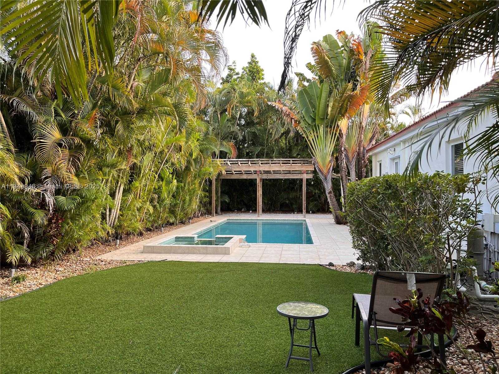Small Image of 9302 NORTH WEST 2ND CT, Miami Shores Number 15