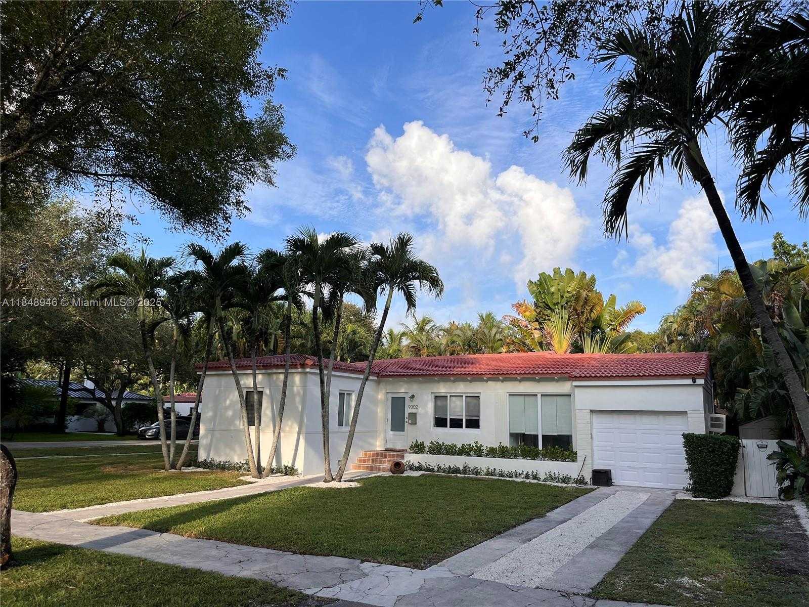 Small Image of 9302 NORTH WEST 2ND CT, Miami Shores Number 2