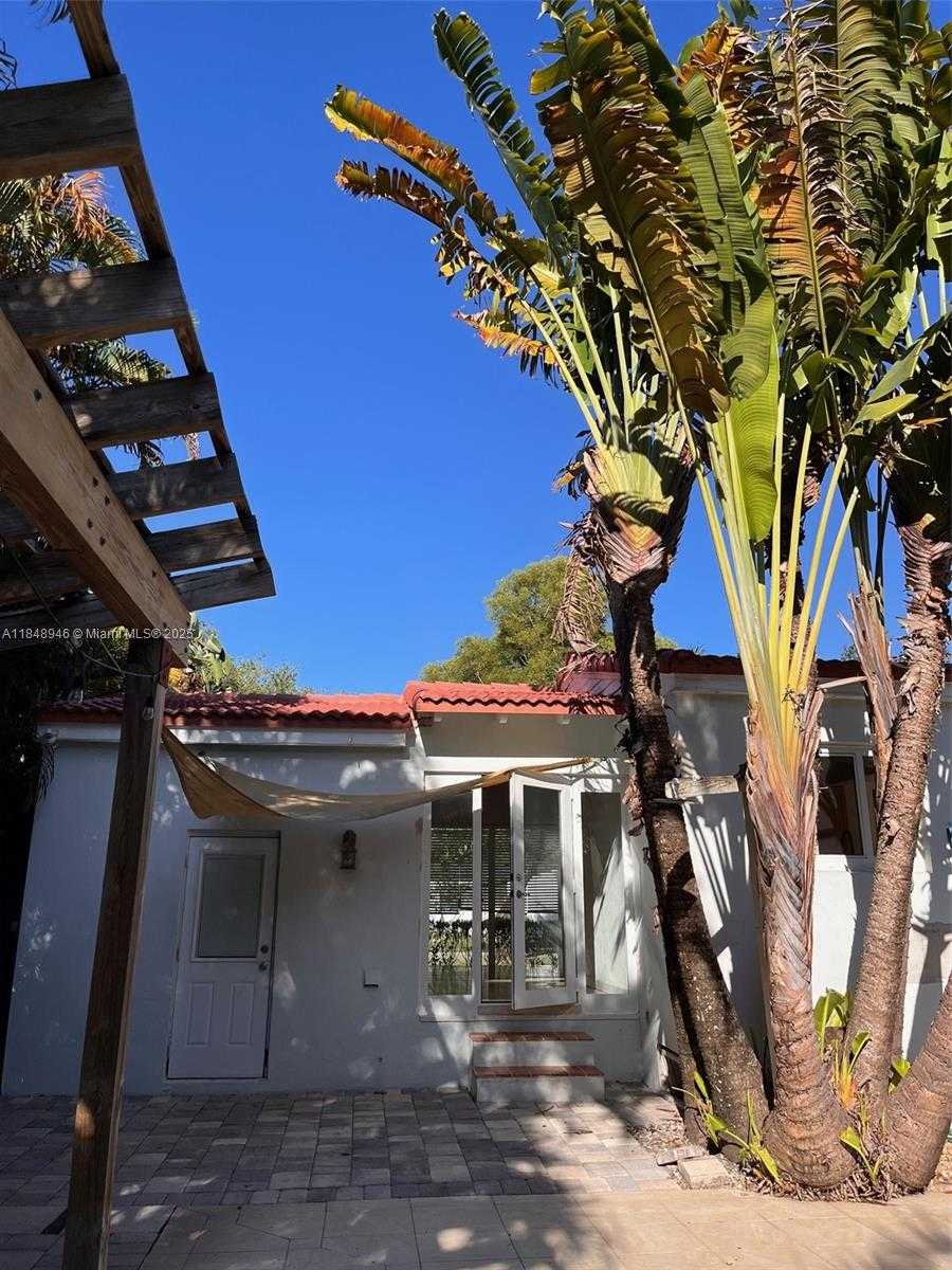 Small Image of 9302 NORTH WEST 2ND CT, Miami Shores Number 22