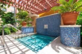 Small Image of Aventura Number 17