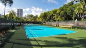Small Image of Aventura Number 20
