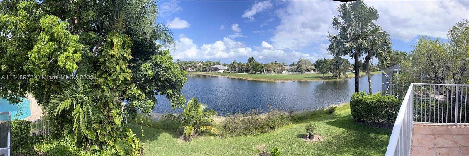 Small Image of 1413 SOUTH WEST 158TH AVE, Pembroke Pines Number 15