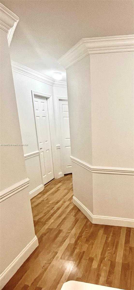 Small Image of 1413 SOUTH WEST 158TH AVE, Pembroke Pines Number 5