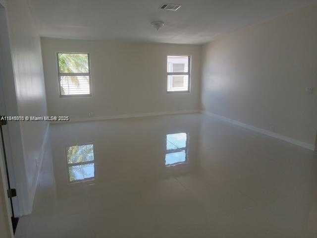 Small Image of 19800 SOUTH WEST 180TH AVE #153, Miami Number 3