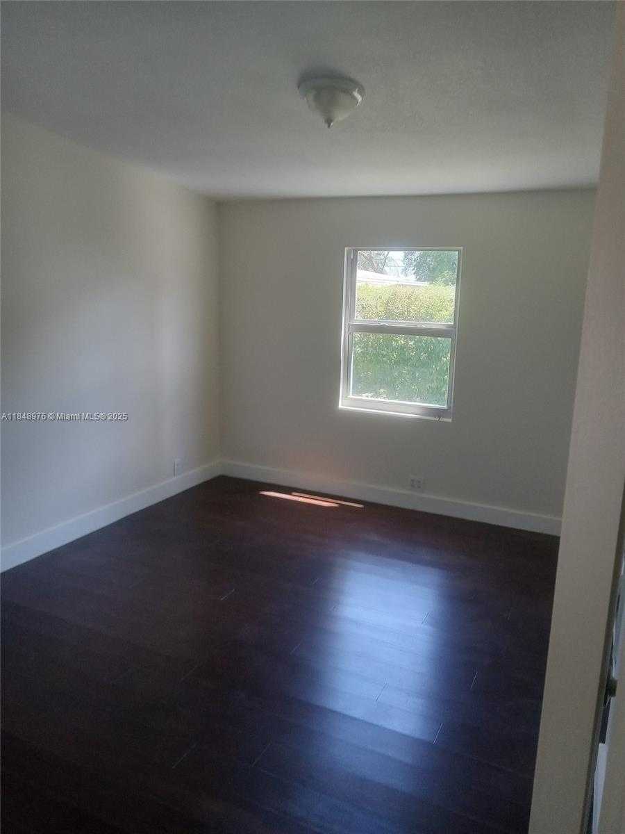 Small Image of 19800 SOUTH WEST 180TH AVE #153, Miami Number 8