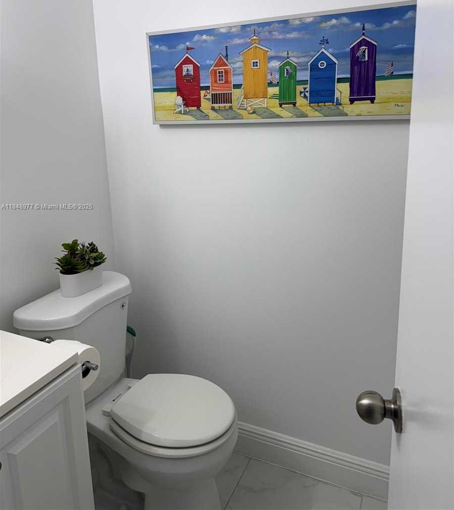 Small Image of Miami Beach Number 12