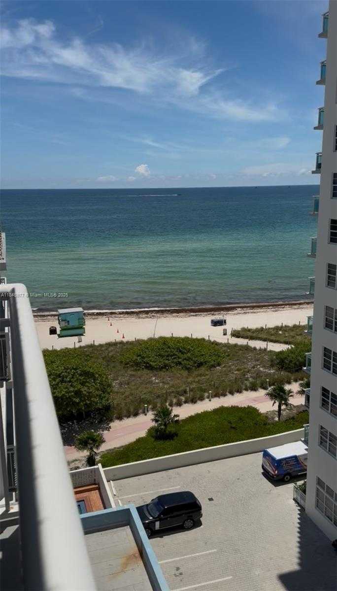 Small Image of Miami Beach Number 19