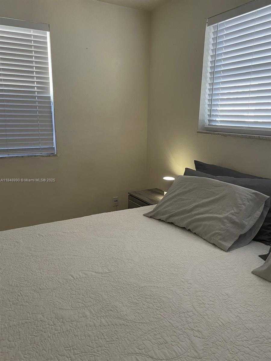 Small Image of 2200 SOUTH OCEAN DR #N312, Hollywood Number 10