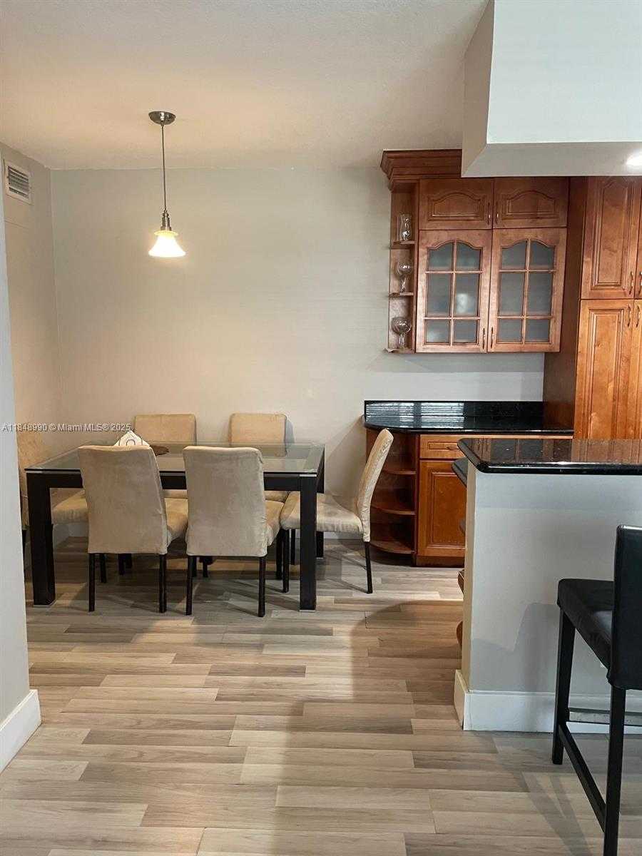 Small Image of 2200 SOUTH OCEAN DR #N312, Hollywood Number 4