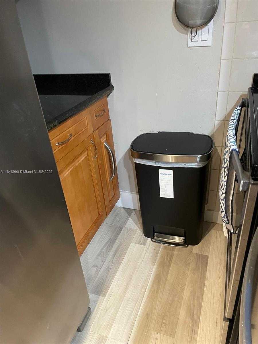 Small Image of 2200 SOUTH OCEAN DR #N312, Hollywood Number 6