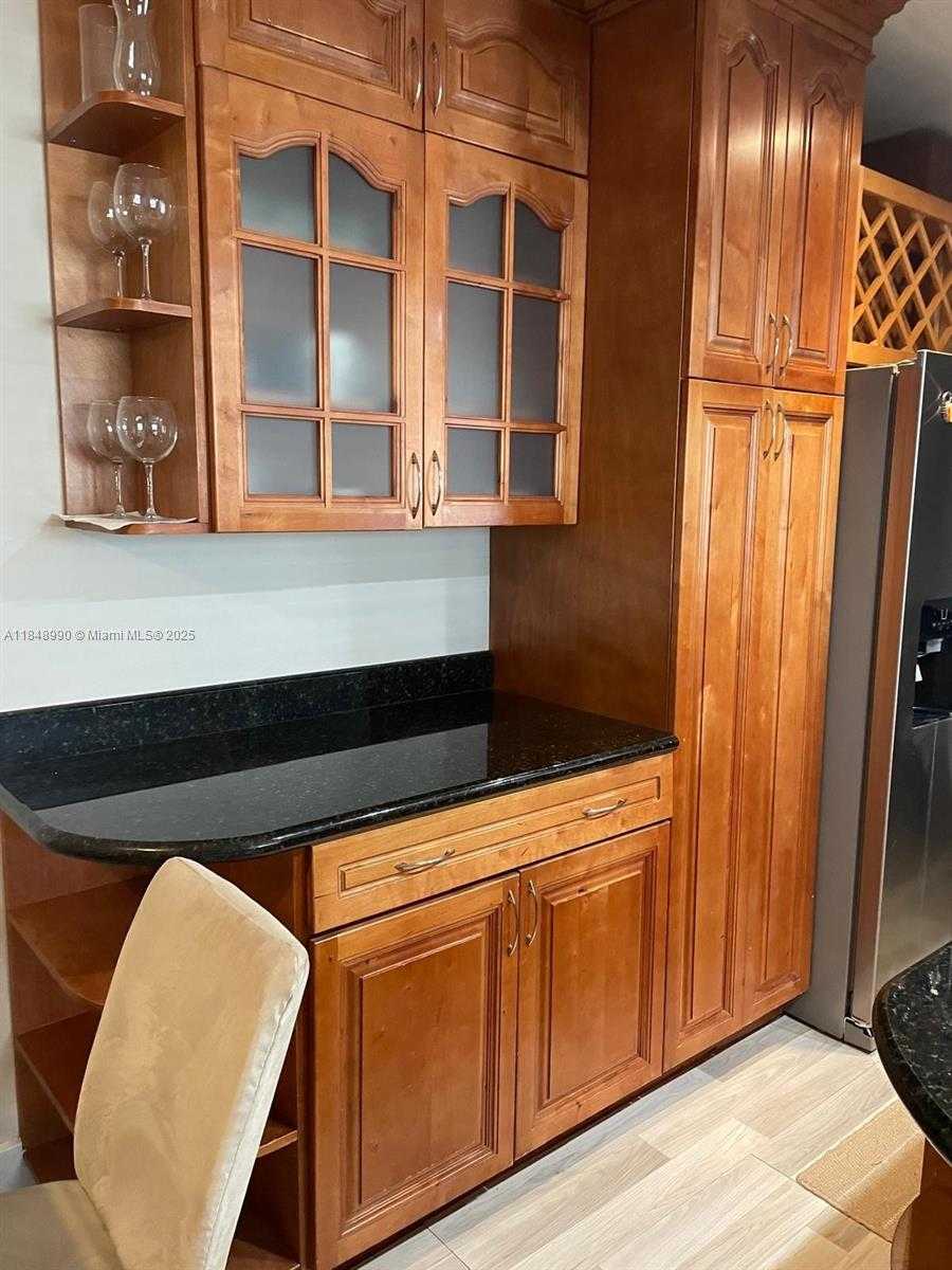 Small Image of 2200 SOUTH OCEAN DR #N312, Hollywood Number 7