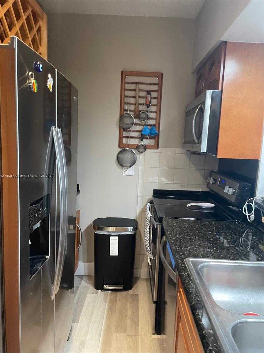 Small Image of 2200 SOUTH OCEAN DR #N312, Hollywood Number 8