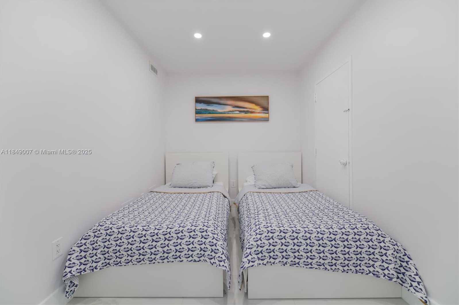 Small Image of 1950 SOUTH OCEAN DR #3D, Hallandale Beach Number 10