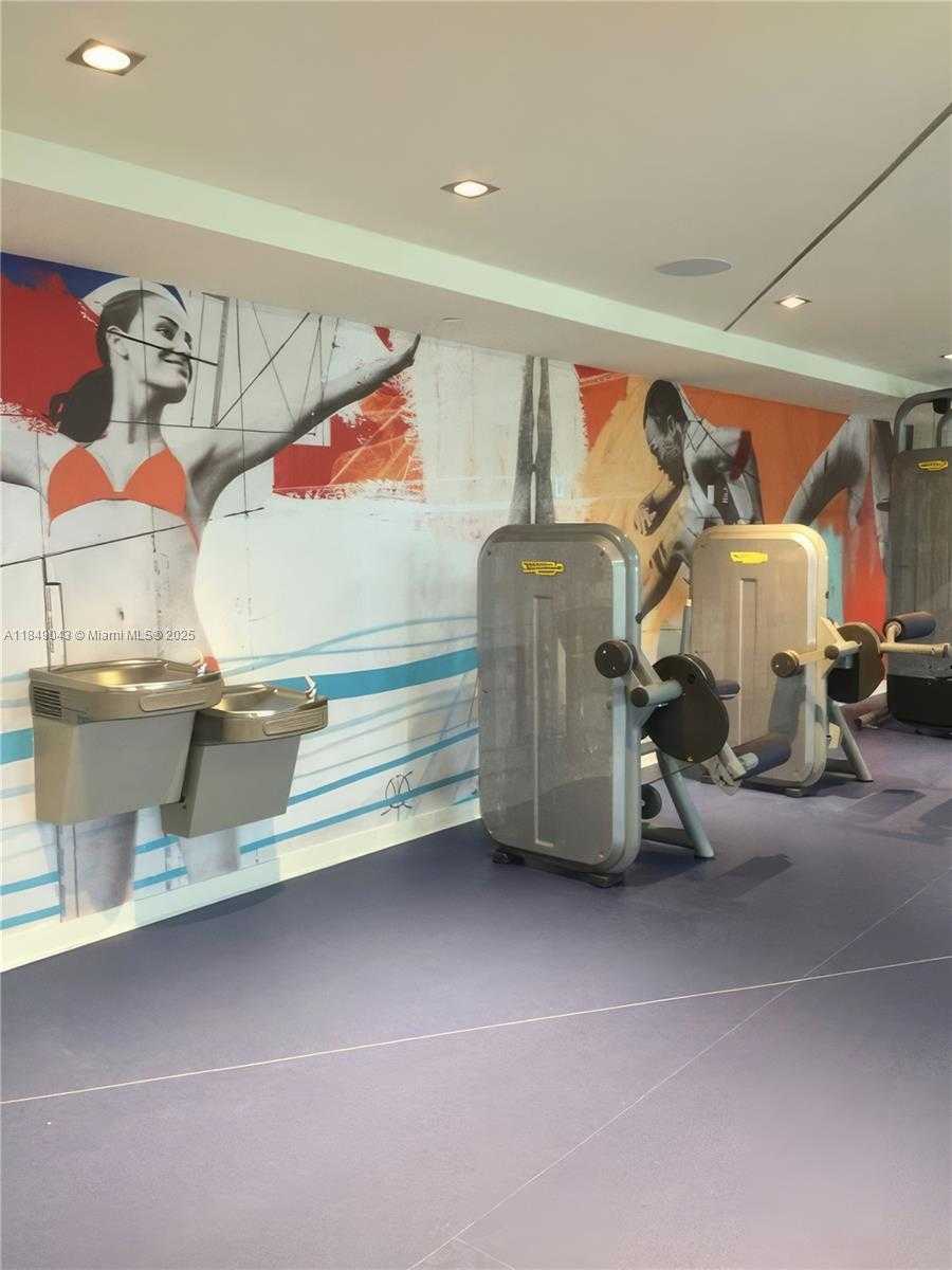 Small Image of 4250 BISCAYNE BLVD #908, Miami Number 15