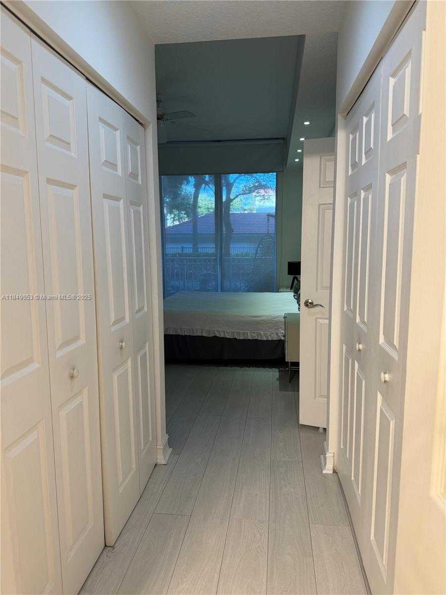 Small Image of 3001 NORTH EAST 185TH ST #123, Aventura Number 12
