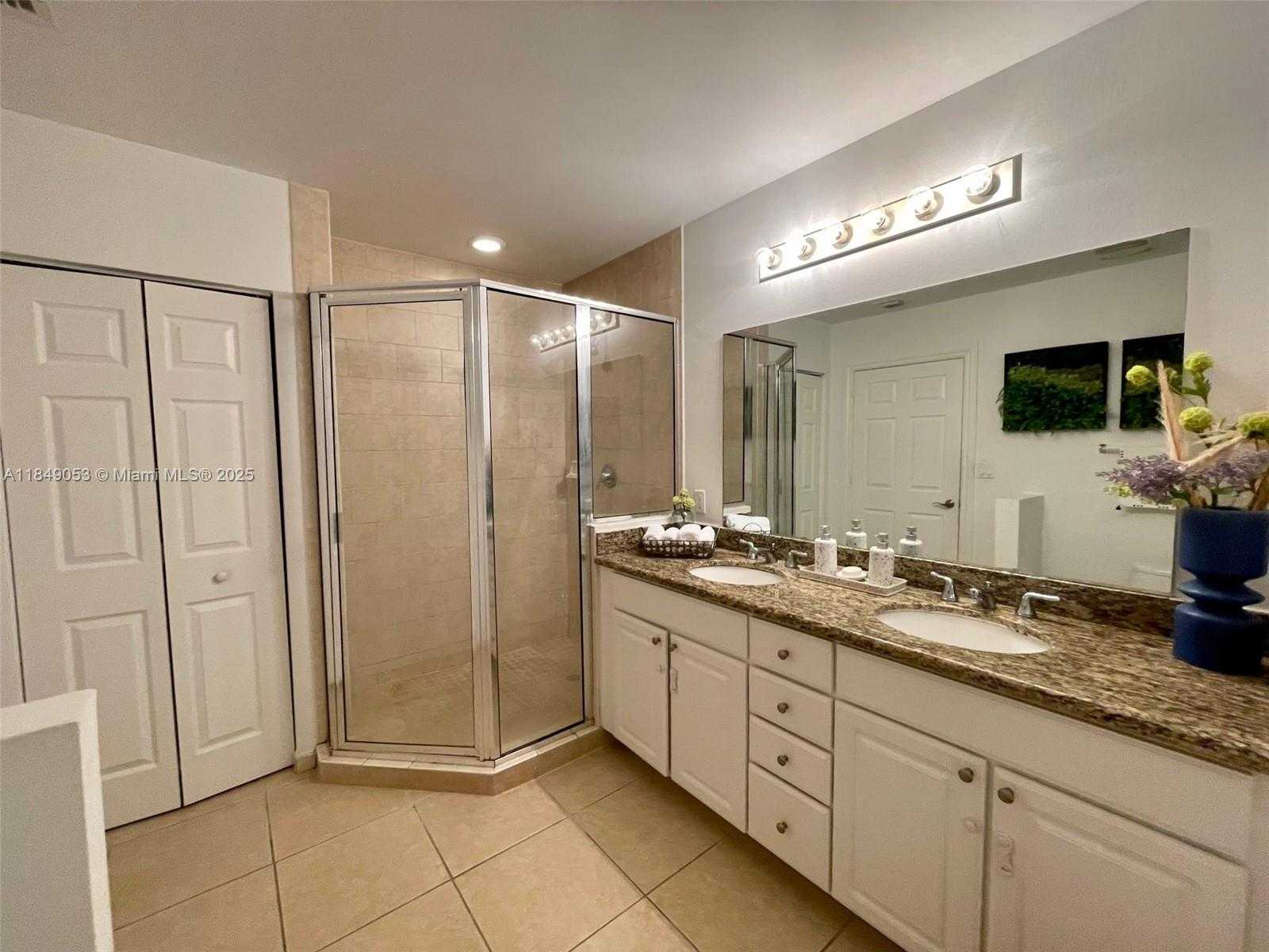 Small Image of 3001 NORTH EAST 185TH ST #123, Aventura Number 14