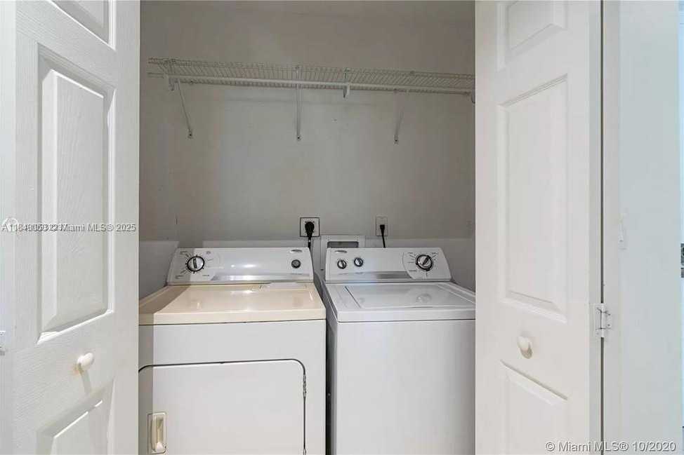 Small Image of 3001 NORTH EAST 185TH ST #123, Aventura Number 22