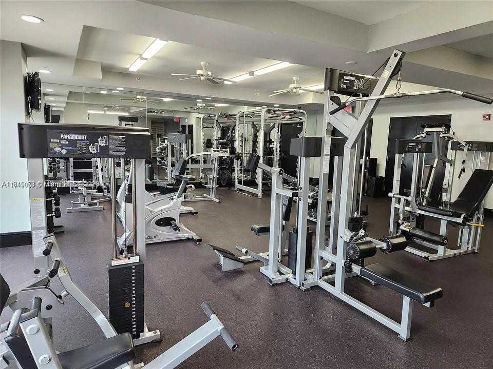 Small Image of 3001 NORTH EAST 185TH ST #123, Aventura Number 25