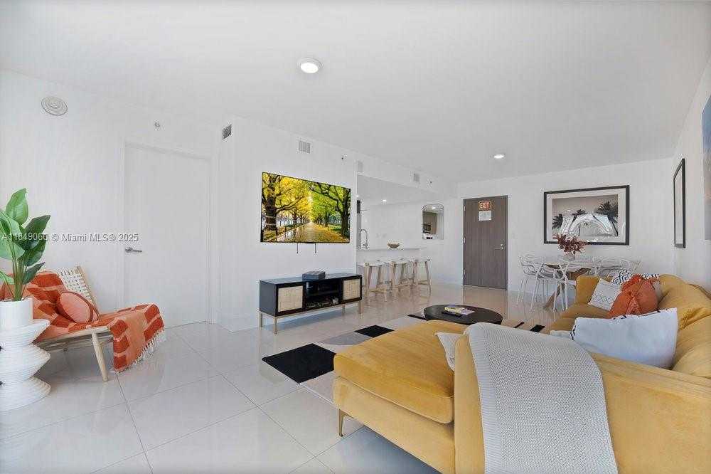 Small Image of 9261 EAST BAY HARBOR DR #507, Bay Harbor Islands Number 15
