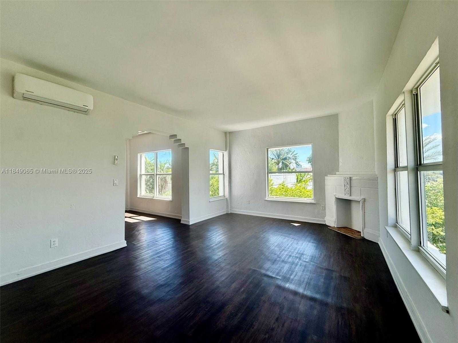 Small Image of 4035 NORTH MERIDIAN AVE #301, Miami Beach Number 10